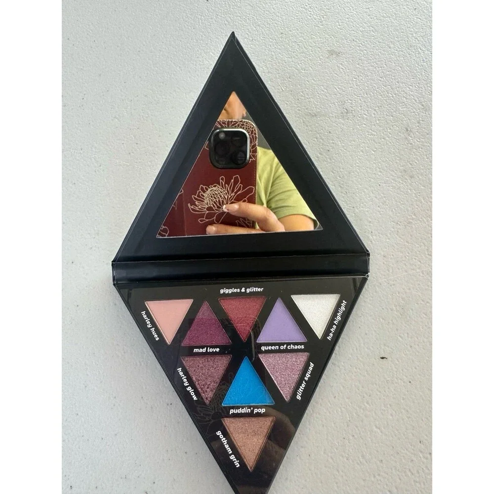New Lottie London Harley Quinn Collab Pouts & Pigtails 9 Piece Eyeshadow Palette